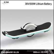 Um skate Hoverboard roda elétrica com Bluetooth